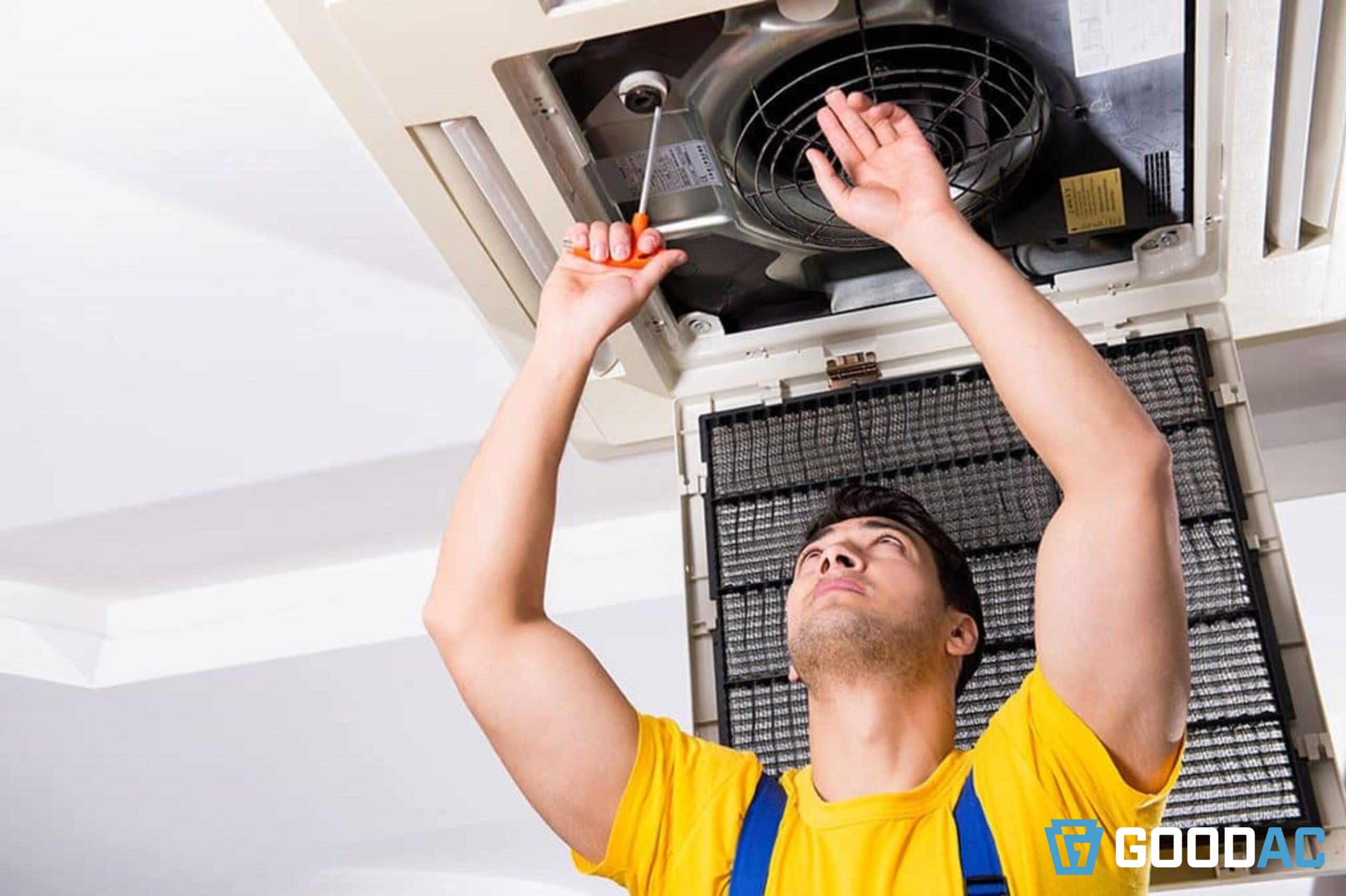 how to clean heating and air conditioning ducts